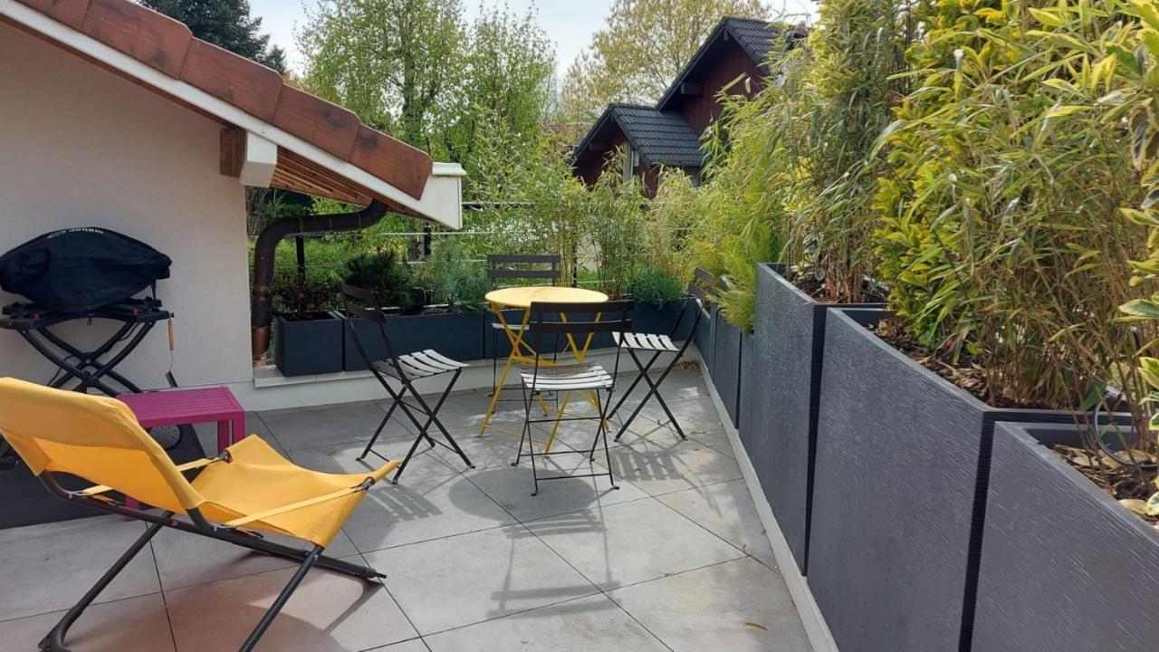 Le Refuge, 2 Personnes, 4 Etoiles Tout Confort Annecy Luaran gambar