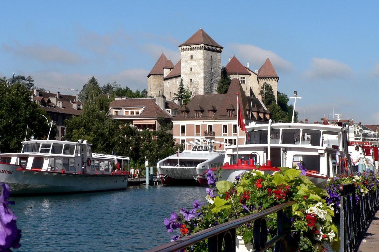Le Refuge, 2 Personnes, 4 Etoiles Tout Confort Annecy Luaran gambar